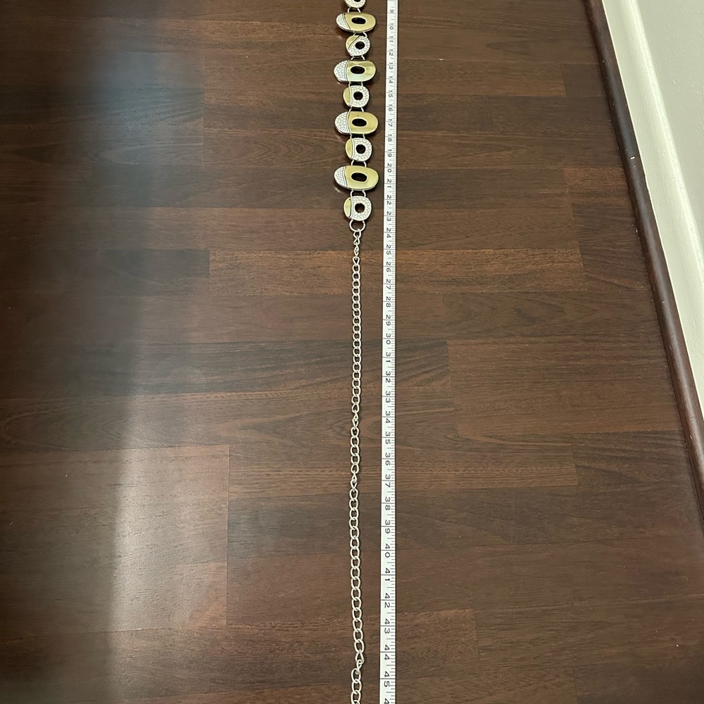 Mod Silver Chain Link Belt - Picture 15 of 16